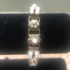 Vintage Gold Tone and Pearl Bracelet